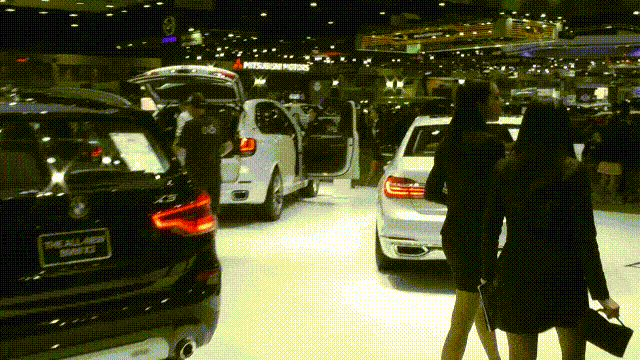 150132p7ylh7thxykltptl.gif