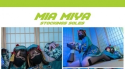 【solexight】Mia3&Miya 双人万圣节(絲襪,裸足)全套746P+13分钟4K影片18G