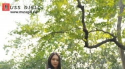 【裸足】来自越南的艺校舞蹈老师阿阮与我们在公园里谈笑间秀美足(3)【98P】