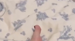 【自费】抖音美女 有点温柔 秀足 粉嫩脚底3.0